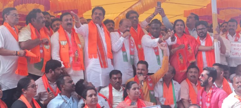 ನಾವು ರಾಮ ಭಕ್ತರು, ಹನುಮನಾಗಲು ಆಸ್ಪದ ಕೊಡಬೇಡಿ