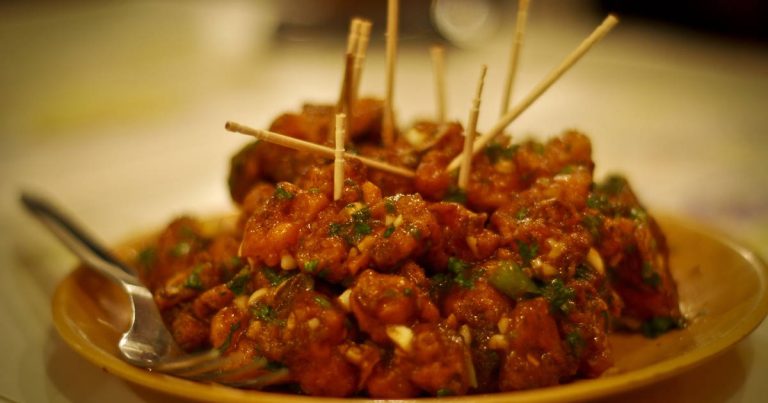 ಗೋಬಿಮಂಚೂರಿ ವಿರುದ್ಧ ಜನಾಕ್ರೋಶ