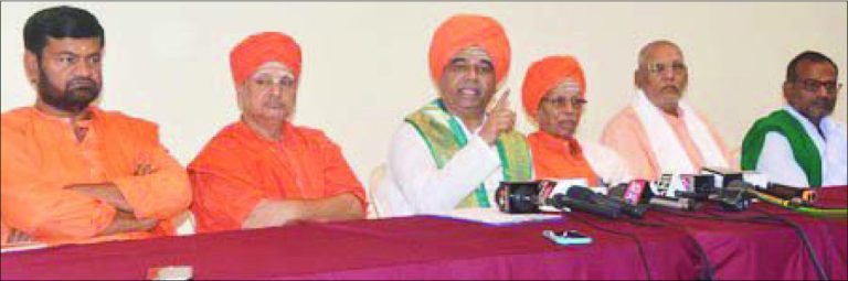 ದಿಂಗಾಲೇಶ್ವರ ಶ್ರೀ ಸ್ಪರ್ಧೆ ಇಂದು ಚರ್ಚೆ