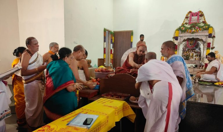 ಸನಾತನ ಗುರು ಪರಂಪರೆಗೆ ಗೌರವಿಸುವುದು ಕರ್ತವ್ಯವಾಗಲಿ