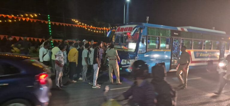 ದಂಪತಿಗೆ ಬಸ್ ಡಿಕ್ಕಿ : ಪತಿ ಸಾವು