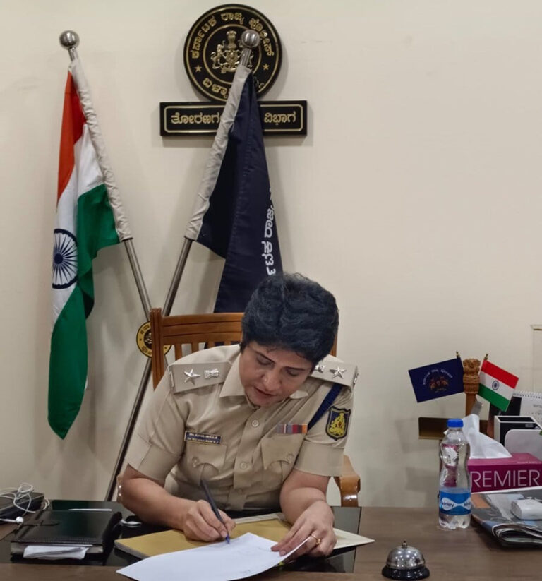 ಜೂಜು ಅಡ್ಡೆಗಳ ಮೇಲೆ ದಾಳಿ: ೧೬.೬೪ ಲಕ್ಷ ಜಪ್ತಿ