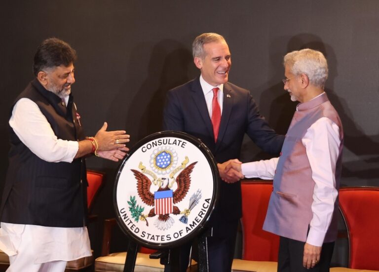 ಬೆಂಗಳೂರಿನಲ್ಲಿ ಅಮೆರಿಕ ದೂತಾವಾಸ ಕಚೇರಿ ಉದ್ಘಾಟನೆ