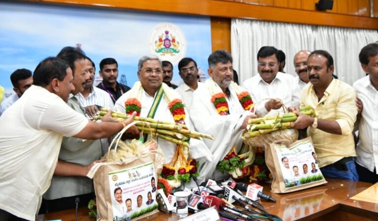 ಮಂಡ್ಯ ಜಿಲ್ಲೆಯ ಶಾಸಕರಿಂದ ಸಿಎಂಗೆ ಅಭಿನಂದನೆ