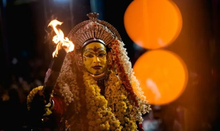 ದೈವರಾಧನೆ ಆಚರಣೆಗೆ ಸರ್ಕಾರ ಅಡ್ಡಿ ಪಡಿಸದಿರಲಿ