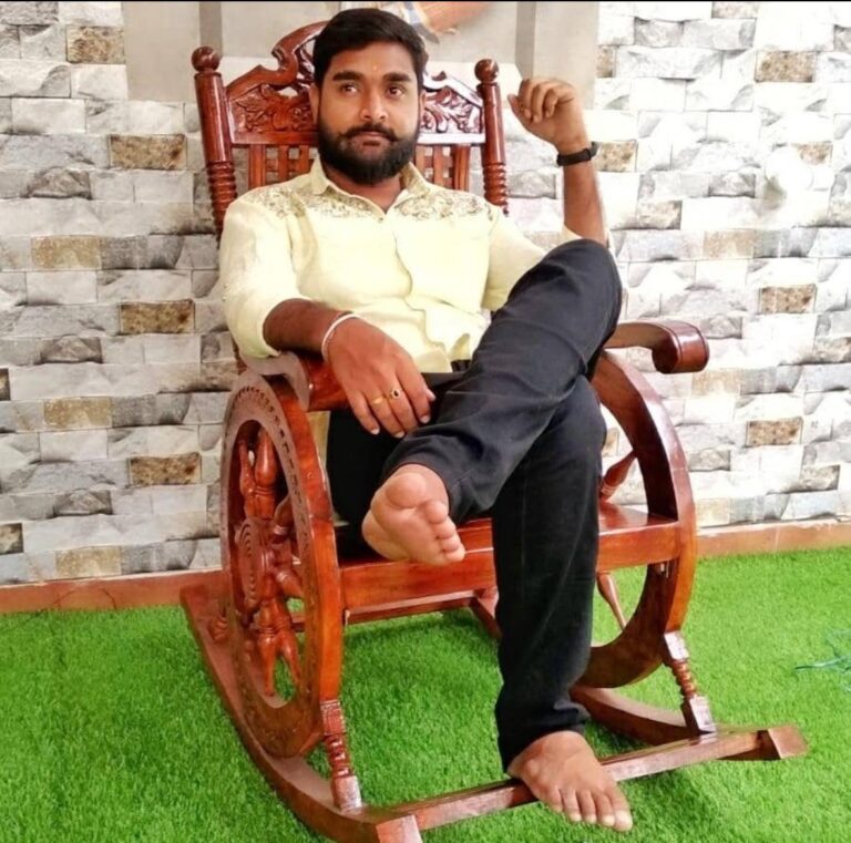 ತೋಟೇಂದ್ರ ಶ್ರೀಗಳ ಅಳಿಯ ಮಠದಲ್ಲಿ ನೇಣಿಗೆ ಶರಣು