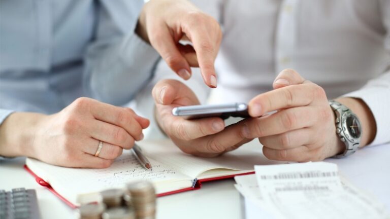 ಪ್ರತಿ ಕನ್ನಡಿಗನ ಮೇಲೆ 1 ಲಕ್ಷ ಸಾಲದ ಹೊರೆ