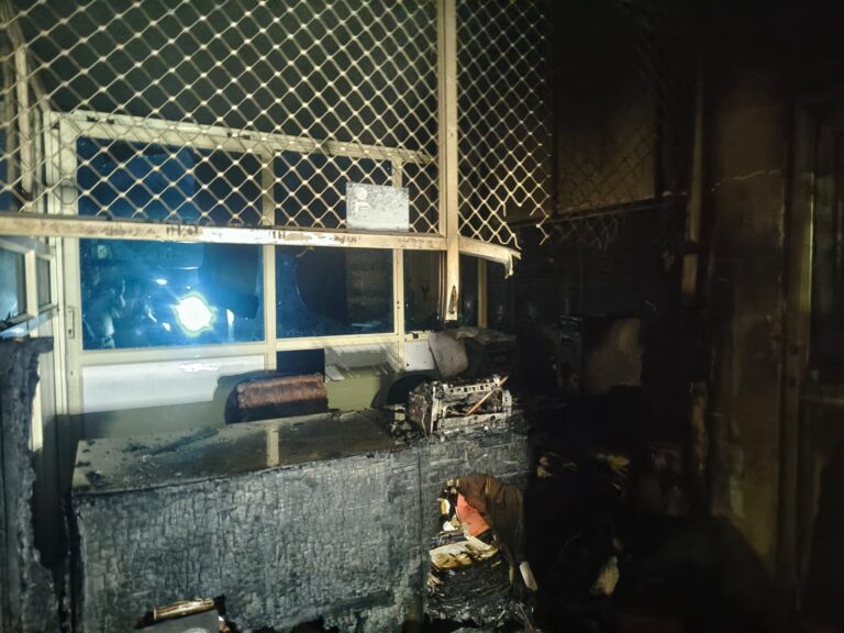 ಡಿಡಿಪಿಐ ಕಚೇರಿಯಲ್ಲಿ ವಿದ್ಯುತ್ ಶಾಟ್೯ ಸರ್ಕ್ಯೂಟ್: ಕಡತ, ಕಂಪ್ಯೂಟರ್ ಭಸ್ಮ