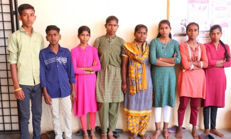 ಹಾಜರಾತಿ ಕೊರತೆ: ಹಾಲ್‌ಟಿಕೆಟ್ ಸಿಗದ ವಿದ್ಯಾರ್ಥಿಗಳ ಪ್ರತಿಭಟನೆ