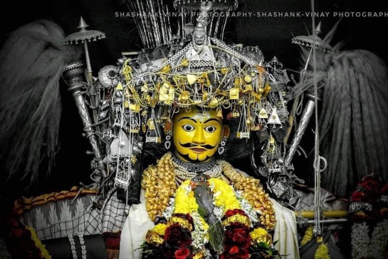 ಇಷ್ಟಾರ್ಥ ಸಿದ್ಧಿ ನವಲಗುಂದ `ರಾಮಲಿಂಗ ಕಾಮಣ್ಣ’