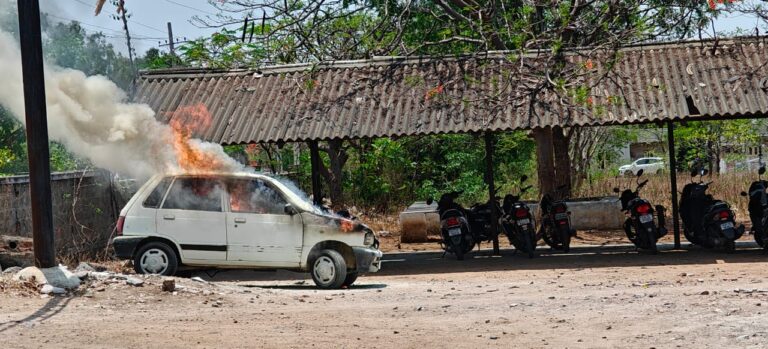 ಧಗಧಗನೇ ಹೊತ್ತಿ ಉರಿದ ಕಾರು