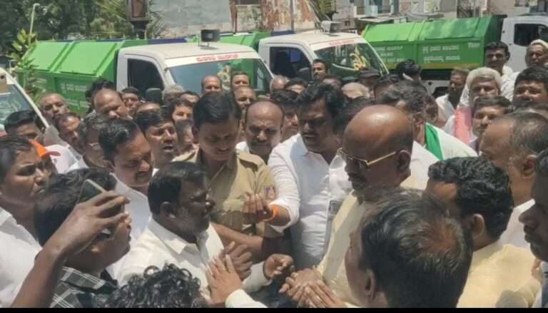 ನೀರಿನ ಸಮಸ್ಯೆ: ಬಿಜೆಪಿ ಶಾಸಕರ ವಿರುದ್ಧವೇ ಜನಾಕ್ರೋಶ