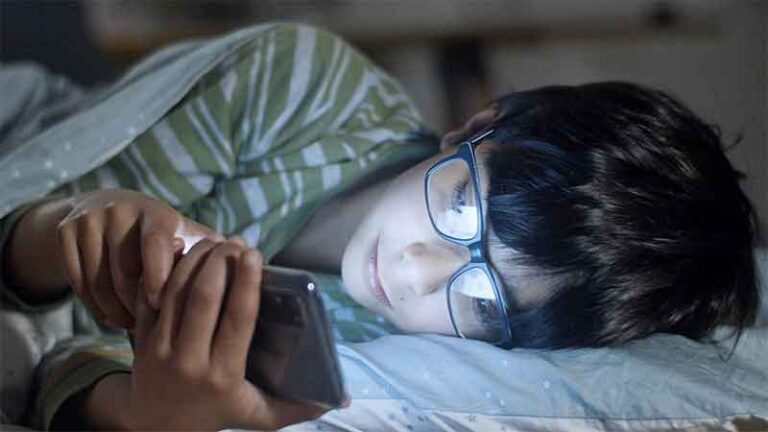 ಮೊಬೈಲ್ ಬಳಕೆ: ಜಿಲ್ಲೆಯ ಐದು ಸಾವಿರ ಮಕ್ಕಳಿಗೆ ಕನ್ನಡಕ