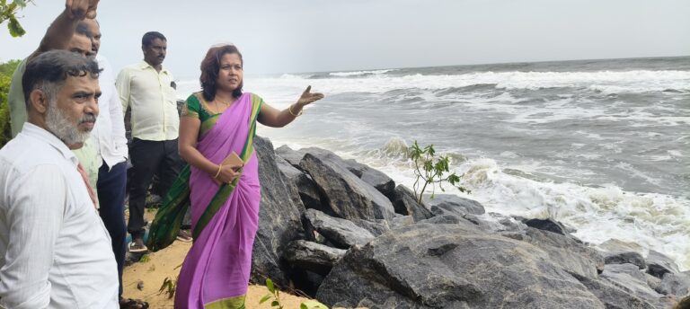 ಕಡಲ್ಕೊರೆತ ತಡೆಗೆ ಮುಂಜಾಗ್ರತಾ ಕ್ರಮ: ಸುರಕ್ಷಿತ ಸ್ಥಳಕ್ಕೆ ತೆರಳಲು ಸಲಹೆ