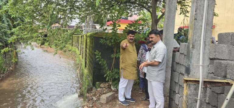 ಮಳೆ ಅವಾಂತರ: ಪರಿಸ್ಥಿತಿ ಅವಲೋಕಿಸಿದ ಶಾಸಕ