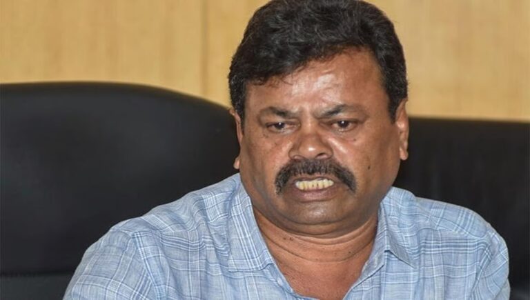 ಕಾಂಗ್ರೆಸ್ ಶಾಸಕ ಶಿವಗಂಗಾ ನೆತ್ತಿಕೂಡಿರದ ಕೂಸು: ರೇಣುಕಾಚಾರ್ಯ ವ್ಯಂಗ್ಯ