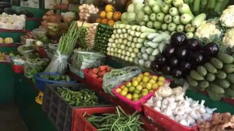 GST ನೋಟಿಸ್: ರಾಜ್ಯ ಸರ್ಕಾರದ ಕಡೆ ಕೈ ತೋರಿಸಿದ ಕೇಂದ್ರ ಸಚಿವರು GST ನೋಟಿಸ್: ರಾಜ್ಯ ಸರ್ಕಾರದ ಕಡೆ ಕೈ ತೋರಿಸಿದ ಕೇಂದ್ರ ಸಚಿವರು