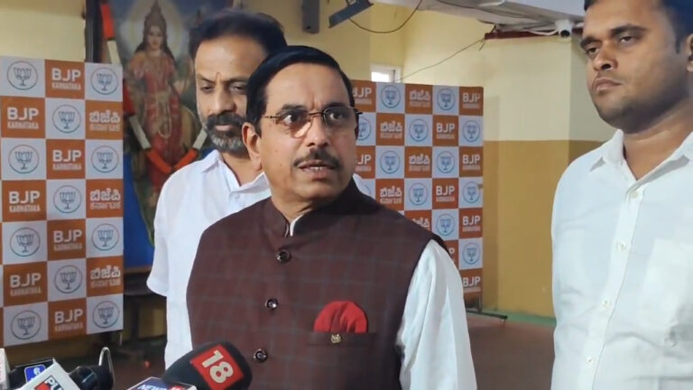 ಅವರು ಅಧಿಕಾರಕ್ಕೆ ಬರುವುದು ಅತಿ ದೂರದ ಮಾತು