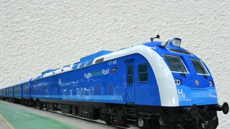 ಶೀಘ್ರದಲ್ಲಿ ಭಾರತದ ಮೊದಲ ಹೈಡ್ರೋಜನ್ ರೈಲು : ವಿವರಗಳು
