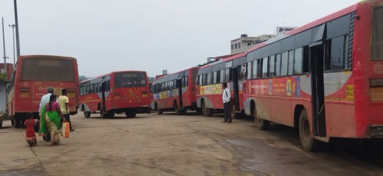KSRTC: ಮುಷ್ಕರದಲ್ಲಿ ಭಾಗಿಯಾಗಿದ್ದ ಸಾರಿಗೆ ಸಿಬ್ಬಂದಿಗೆ ನೋಟಿಸ್
