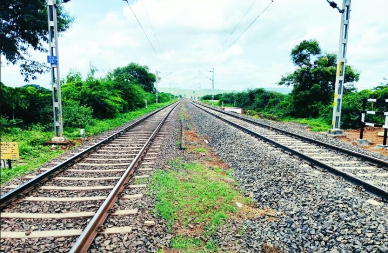 ಬಾಗಲಕೋಟೆ: ಗದಗ-ಹುಟಗಿ ಜೋಡಿ ಮಾರ್ಗ ಬಹುತೇಕ ಪೂರ್ಣ..!