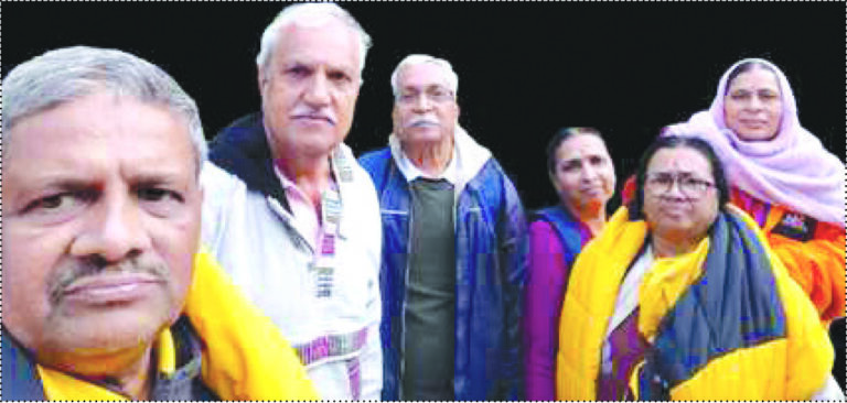 ಧಾರವಾಡ: ನೇಪಾಳದಲ್ಲಿ ಹುಬ್ಬಳ್ಳಿ ಯಾತ್ರಿಕರು ಅತಂತ್ರ ಧಾರವಾಡ: ನೇಪಾಳದಲ್ಲಿ ಹುಬ್ಬಳ್ಳಿ ಯಾತ್ರಿಕರು ಅತಂತ್ರ