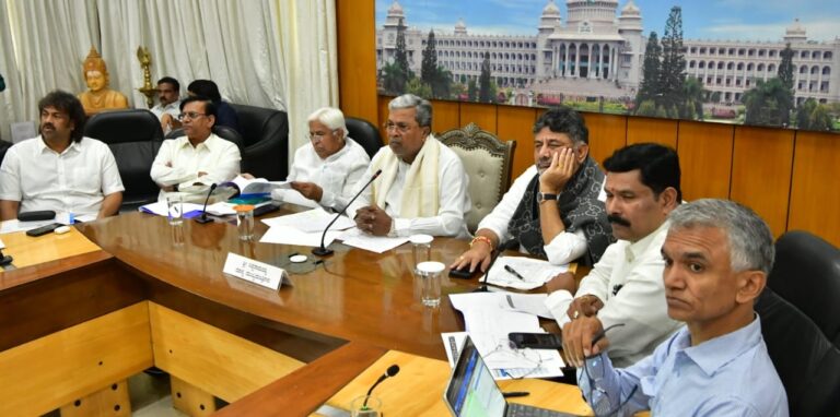 ಸಮೀಕ್ಷೆ: ಜಿಲ್ಲಾವಾರು ಪ್ರತಿ ದಿನ ಶೇ10ರಷ್ಟು ಗುರಿ ಸಾಧಿಸಿ – ಸಿಎಂ