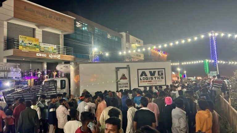 ಹಾಸನ: ಲಾರಿ ಅಪಘಾತದಲ್ಲಿ 8 ಮಂದಿ ಸಾವು, ಸರ್ಕಾರದಿಂದ ಪರಿಹಾರ ಘೋಷಣೆ