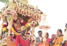 ಮಂಡ್ಯ: ಶ್ರೀರಂಗಪಟ್ಟಣ ದಸರಾಗೆ ಅದ್ದೂರಿ ಚಾಲನೆ