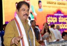 ಜಾತಿಗಣತಿ ಗೊಂದಲ: ರಾಹುಲ್ ಗಾಂಧಿ ನಡೆಯಂತೆ ಅಯೋಮಯ; ಅಶೋಕ್ ಲೇವಡಿ