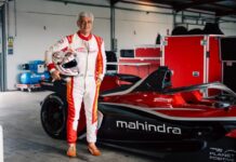 ಮಹೀಂದ್ರಾ ಫಾರ್ಮುಲಾ ಇ ಕಾರ್ನೊಂದಿಗೆ ನಟ ಅಜಿತ್ ಕುಮಾರ್