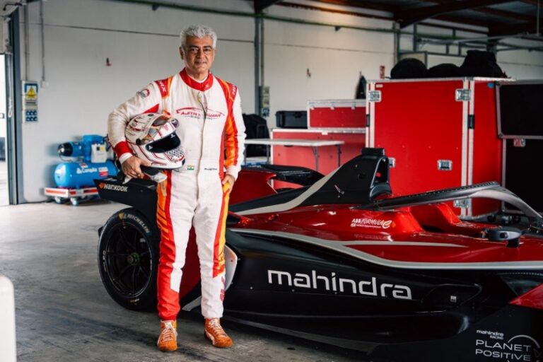 ಮಹೀಂದ್ರಾ ಫಾರ್ಮುಲಾ ಇ ಕಾರ್‌ನೊಂದಿಗೆ ನಟ ಅಜಿತ್ ಕುಮಾರ್