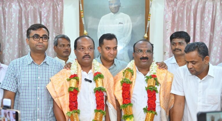 ಹುಕ್ಕೇರಿ ವಿದ್ಯುತ್ ಸಹಕಾರಿ ಸಂಘದ ನೂತನ ಅಧ್ಯಕ್ಷರ, ಉಪಾಧ್ಯಕ್ಷರ ಆಯ್ಕೆ