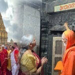 ಹಂಪಿ ವಿರೂಪಾಕ್ಷ ದೇವಸ್ಥಾನಕ್ಕೆ ಸಚಿವೆ ನಿರ್ಮಲಾ ಸೀತಾರಾಮನ್ ಭೇಟಿ