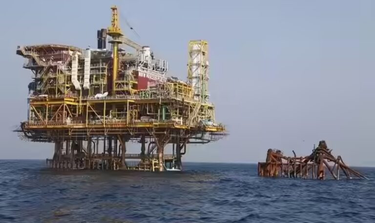 ಕಚ್ಚಾ ತೈಲ – ಸಂಸ್ಕರಿಸಿದ ಉತ್ಪನ್ನಗಳ ರಫ್ತು ನಿರ್ಬಂಧದ ಕುರಿತು ರಿಲಯನ್ಸ್ ಇಂಡಸ್ಟ್ರೀಸ್ ಸ್ಪಷ್ಟನೆ