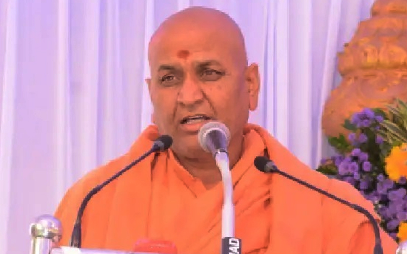 supreme-court-rejects-kaneri-mutt-seer-appeal-vijayapura-entry-ban