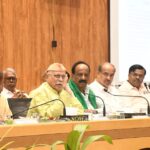 ಗ್ರಾಮಗಳ ಅಭಿವೃದ್ಧಿಗೆ ಆದ್ಯತೆ ನೀಡಿ: ಡಿ.ಆರ್. ಪಾಟೀಲ