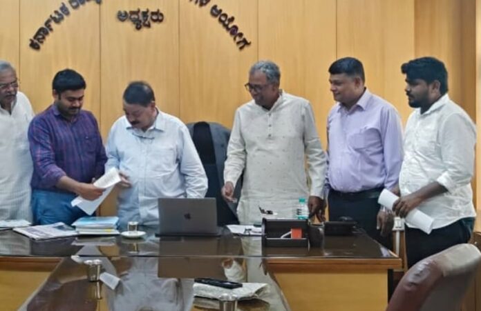 Karnataka Backward Classes Commission Warns of Criminal Cases for Sharing False Survey Data