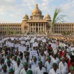 ರೈತರ ಹೋರಾಟದ ಕಿಚ್ಚು: ನವೆಂಬರ್ 6ಕ್ಕೆ ಕರ್ನಾಟಕ ಸ್ತಬ್ಧ? ಶಾಲಾ-ಕಾಲೇಜುಗಳಿಗೆ ಮತ್ತೆ ಬೀಗ ಬೀಳಲಿದೆಯೇ?