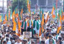 ರೈತವಿರೋಧಿ ನೀತಿ ಖಂಡಿಸಿ ಹೋರಾಟಕ್ಕೆ ಚಾಲನೆ: ಬಾರ್ಕೋಲು ಹಿಡಿದು ಎಚ್ಚರಿಕೆ, ಕಾಂಗ್ರೆಸ್ ವಿರುದ್ಧ ಬಿಜೆಪಿ ಬೃಹತ್ ಪ್ರತಿಭಟನೆ