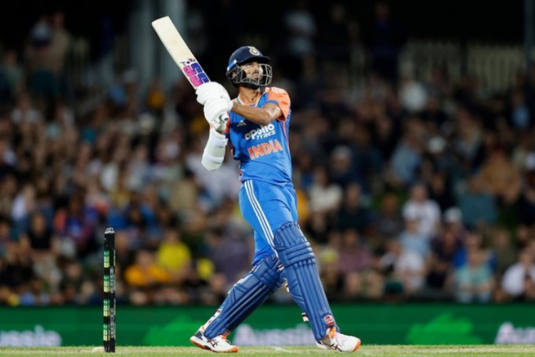 india-beat-australia-by-5-wickets-in-third-t20-at-hobart