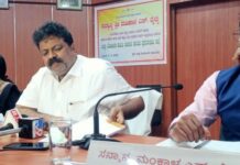 ರಾಷ್ಟ್ರೀಯ ಹೆದ್ದಾರಿ ಕಾಮಗಾರಿಗೆ 100 ಕೋಟಿ ಹಣ ಬಿಡುಗಡೆ ಮಾಡಿಲ್ಲ: ಕೇಂದ್ರ ಸರ್ಕಾರ ದಿವಾಳಿಯಾಗಿರಬೇಕು