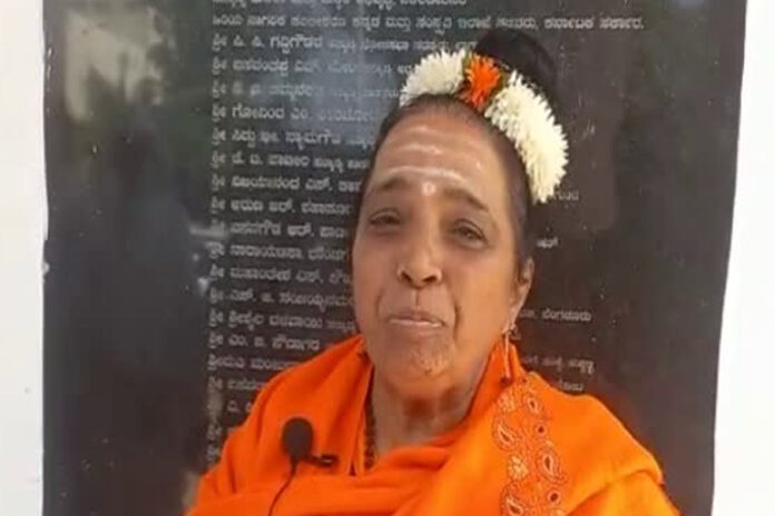 mathe-gangadevi-defends-siddaramaiah-on-lingayat-religion-remark