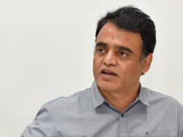 ಕ್ರೀಡಾಂಗಣ ಇರುವುದೇ ಆಟವಾಡಲು, ಕಾಮನ್ ಸೆನ್ಸ್ ಇಲ್ಲದ ಸರ್ಕಾರ