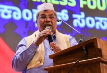 ರಾಷ್ಟ್ರಪಿತನ ಹೆಸರನ್ನೇ ಅಳಿಸುವ ಪಿತೂರಿಯನ್ನು ಸೋಲಿಸೋಣ