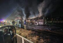 ಹೊತ್ತಿ ಉರಿದ ಬಸ್, 18 ಮಂದಿ ಸಜೀವ ದಹನ