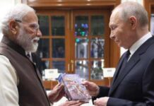 ಕೇಂದ್ರ ಸಚಿವ ಕುಮಾರಸ್ವಾಮಿ ಆಗ್ರಹ: ಮೋದಿ ಕ್ರಮ ಶ್ಲಾಘಿಸಿ, ಶಾಲಾ ಶಿಕ್ಷಣದಲ್ಲಿ ಗೀತೆ ಕಡ್ಡಾಯಗೊಳಿಸಿ