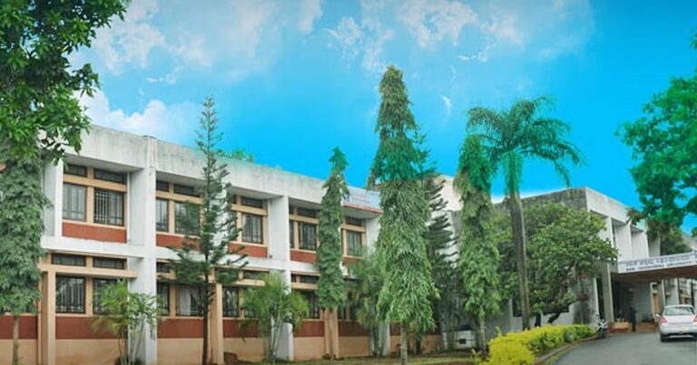 ಬೆಳಗಾವಿ: ವಿದ್ಯಾರ್ಥಿನಿ ಆತ್ಮಹತ್ಯೆಗೆ ಯತ್ನ, ವಿವಾದದಲ್ಲಿ ಆರ್‌ಸಿಯು