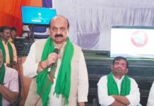 ಮನ್ ಕೀ ಬಾತ್ ಮೂಲಕ ಪ್ರಧಾನಿ ದೇಶದ ಜನರನ್ನು ಒಗ್ಗೂಡಿಸುತ್ತಿದ್ದಾರೆ