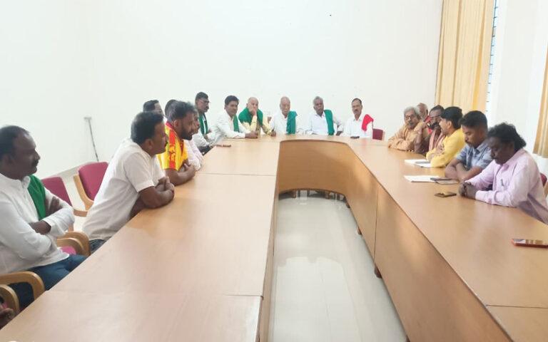 ಅನ್ಯಾಯವಾದ ಕಚೇರಿಯ ಮುಂಭಾಗವೇ ನಮ್ಮ ಹೋರಾಟ ಸ್ಥಳ